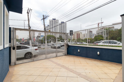 Image 38 - 1028989