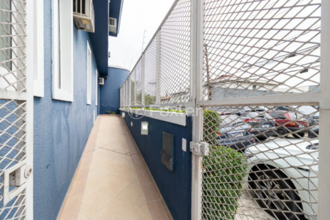 Image 35 - 1028989