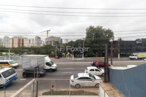 Image 10 - 1028989