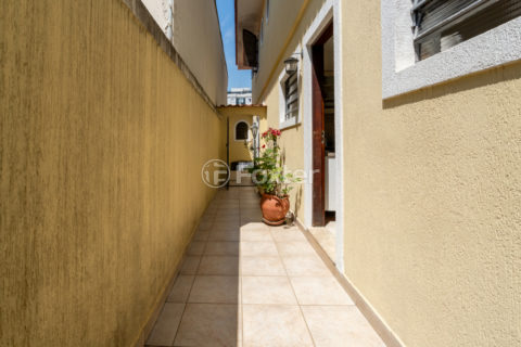 Image 39 - 1028992