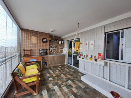 Image 7 - 1029000