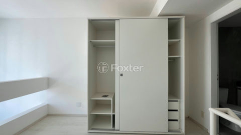 Image 7 - 1029001