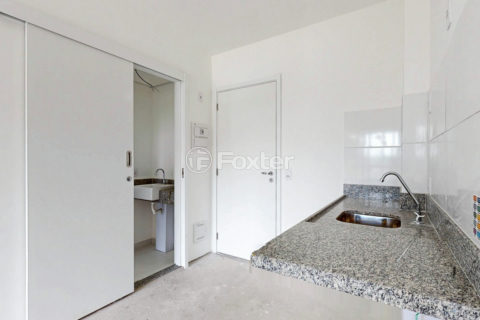 Image 7 - 1029007