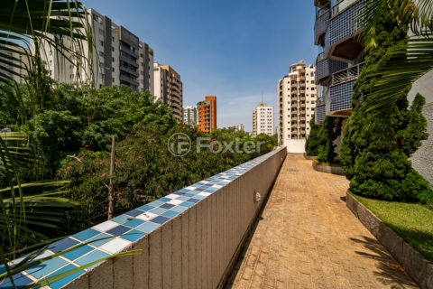 Image 85 - 1029011