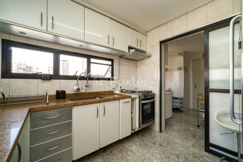 Image 40 - 1029011
