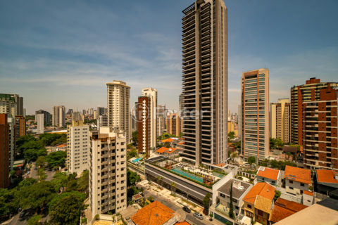 Image 72 - 1029011