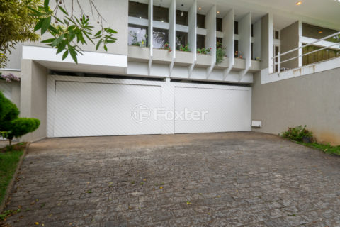 Image 23 - 1029035