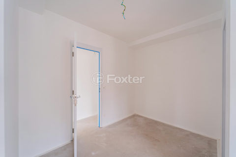 Image 32 - 1029046