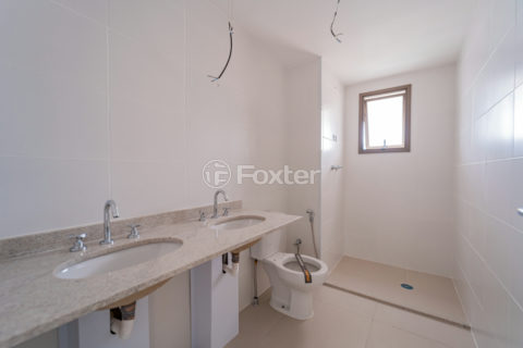 Image 37 - 1029046