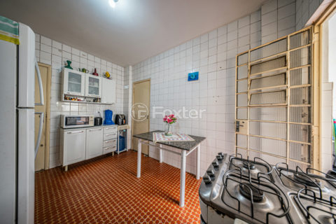 Image 17 - 1029056