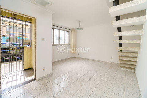 Image 4 - 1029059