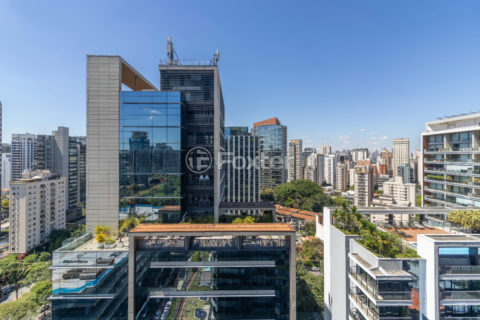 Image 21 - 1029064