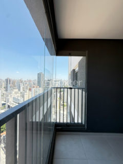 Image 6 - 1029071