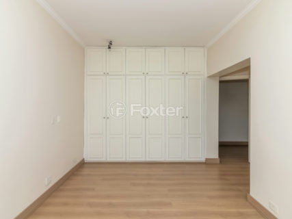 Image 41 - 1029105