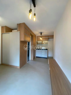 Image 3 - 1029142