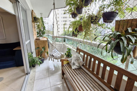 Image 14 - 1029146