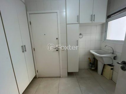 Image 21 - 1029150