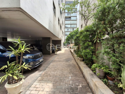 Image 27 - 1029155