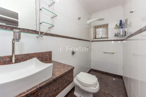 Image 32 - 1029158