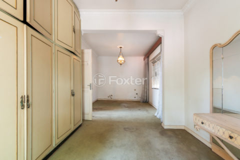 Image 21 - 1029160