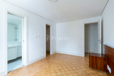Image 27 - 1029171