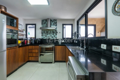 Image 34 - 1029177