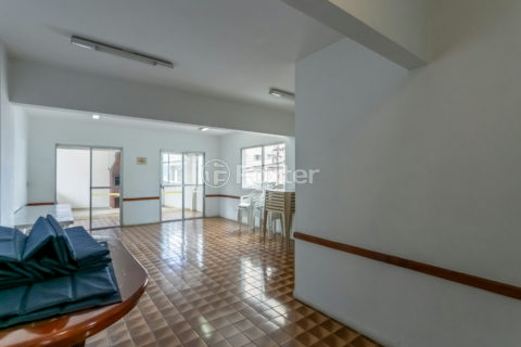 Image 32 - 1029178
