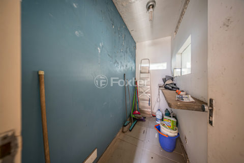 Image 33 - 1029180