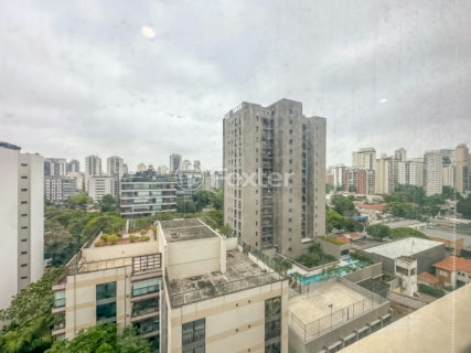 Image 30 - 1029204