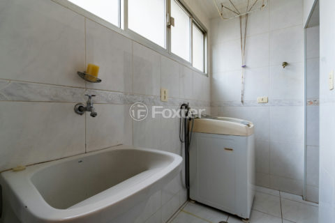 Image 38 - 1029206