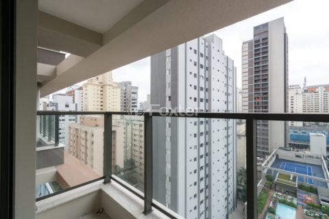 Image 10 - 1029215