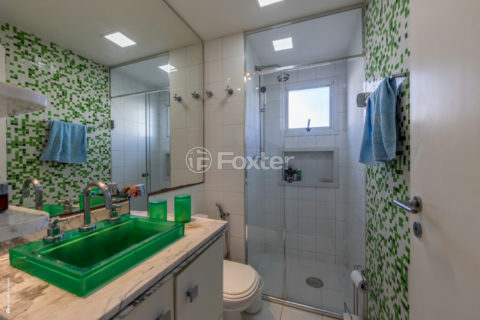 Image 30 - 1029220