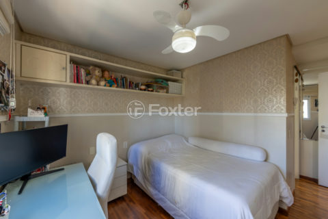 Image 32 - 1029220
