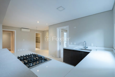 Image 21 - 1029234