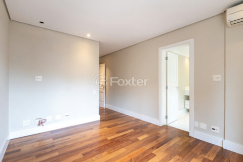 Image 34 - 1029234