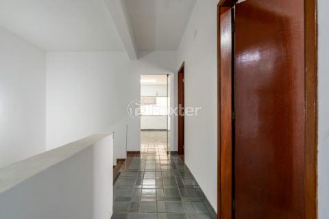 Image 20 - 1029236