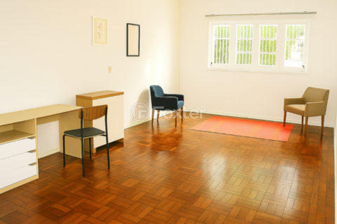 Image 3 - 1029241