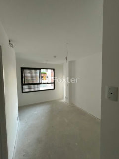 Image 2 - 1029244