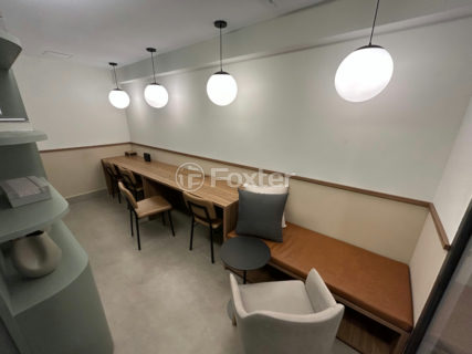 Image 21 - 1029244