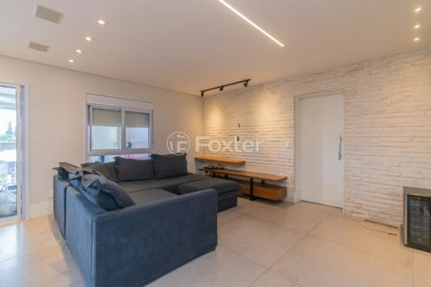 Image 4 - 1029250