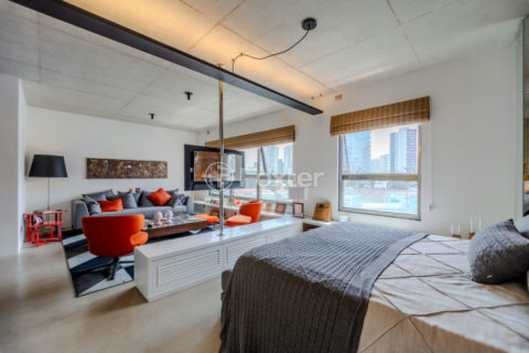 Image 7 - 1029255