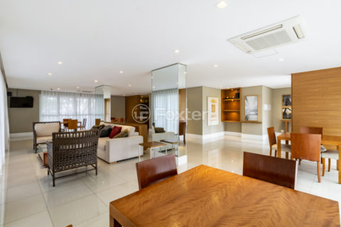 Image 23 - 1029257