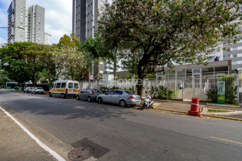 Image 42 - 1029257