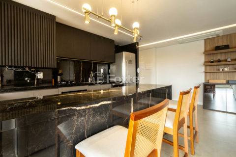 Image 3 - 1029259