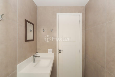 Image 22 - 1029269