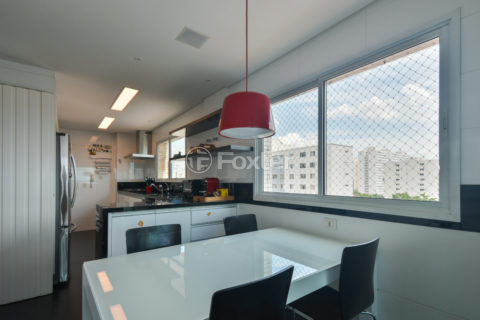 Image 32 - 1029277