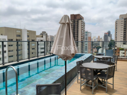 Image 10 - 1029285