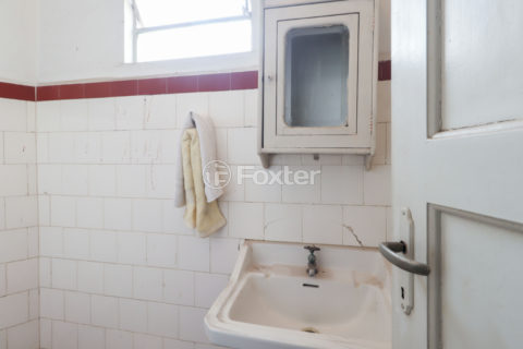 Image 32 - 1029299