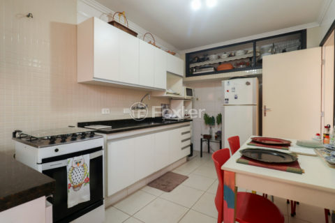 Image 11 - 1029299