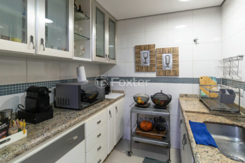 Image 17 - 1029301